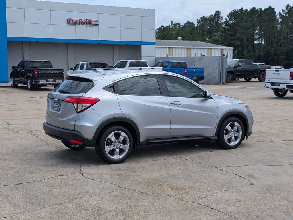 2022 Honda HR-V — rear three-quarter view